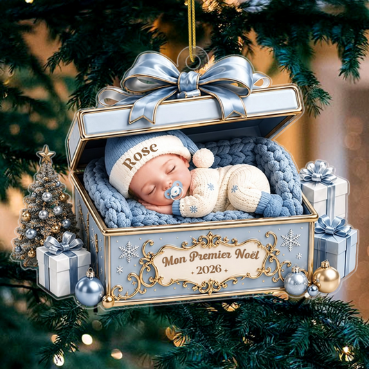 PetitTresorDeNoel CadeauPersonnalise_DecorationDeNoelEnAcryliquePourLePremierNoelDesJeunesParents1