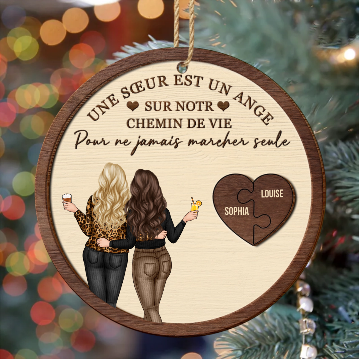 VeillerSurNous_CadeauPersonnaliseOrnementEnBoisA2CouchesPourMeilleuresAmies_Soeurs