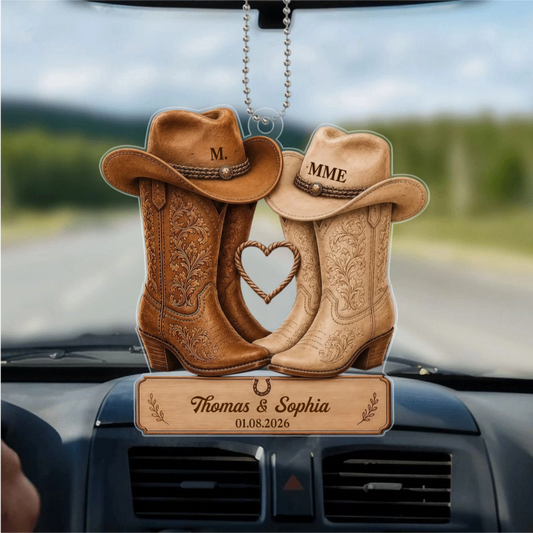 BottesCowboyCouplePersonnalisees_CadeauPersonnaliseOrnementASuspendrePourCouples